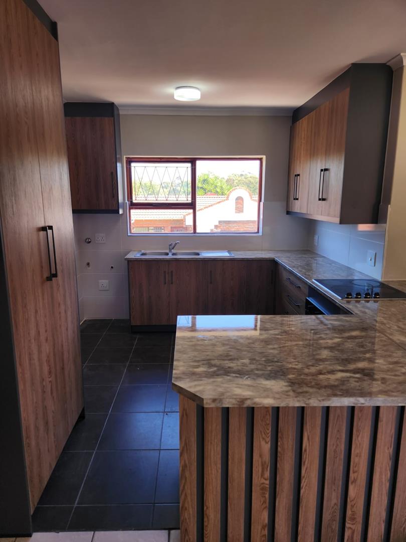 To Let 2 Bedroom Property for Rent in Kabega Park Eastern Cape